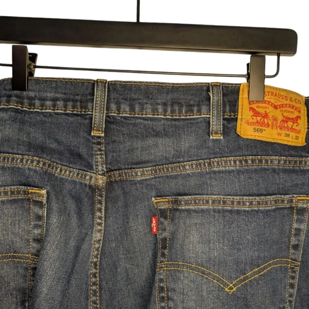 Men's Levi's 569 Dark Wash Loose Straight Fit, Size 38 x 32